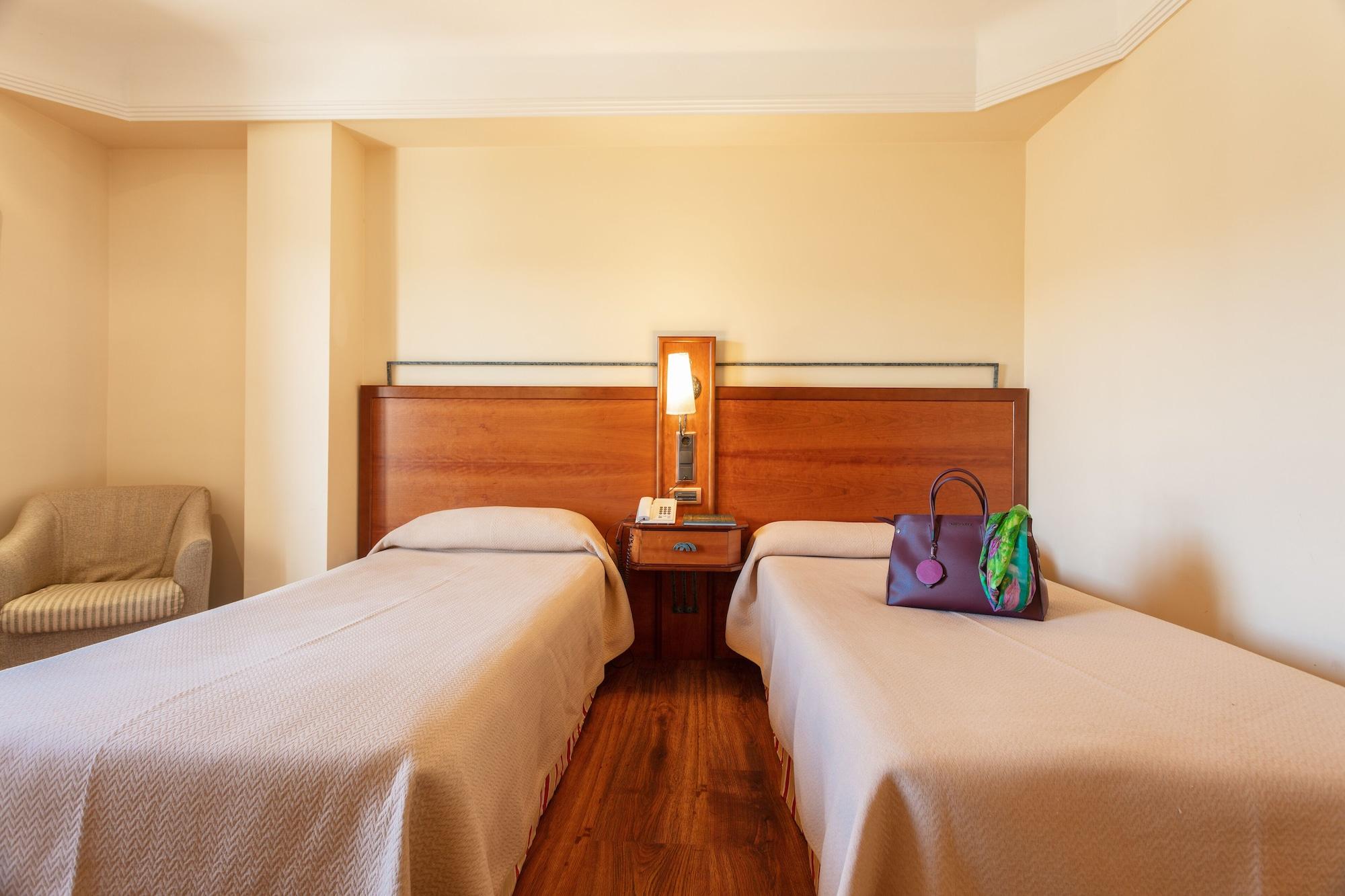 Hotel Abades Guadix Esterno foto
