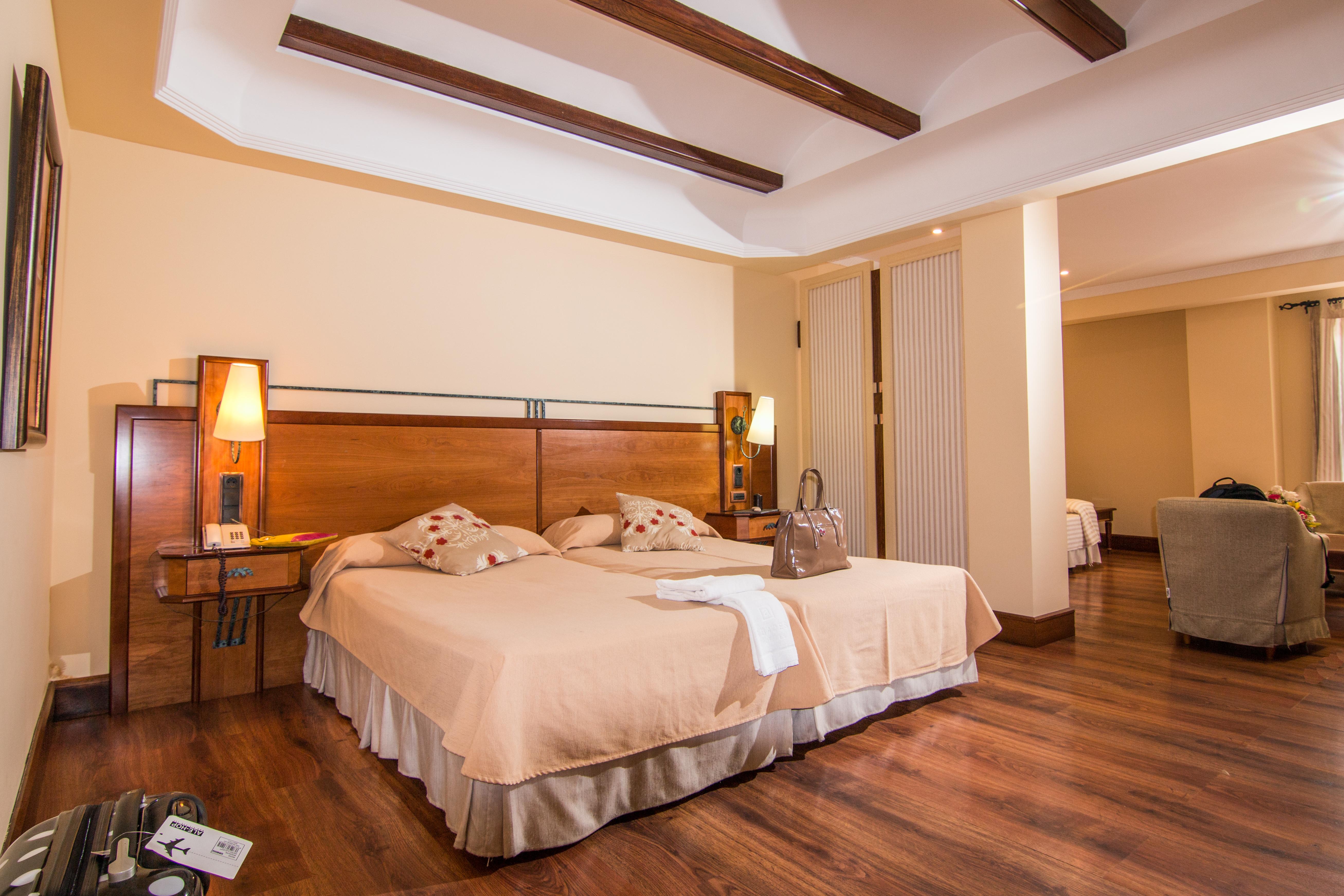 Hotel Abades Guadix Esterno foto