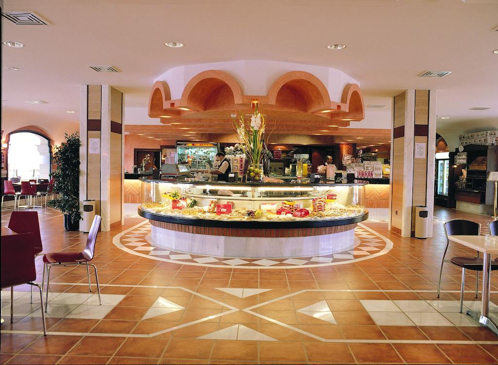 Hotel Abades Guadix Esterno foto